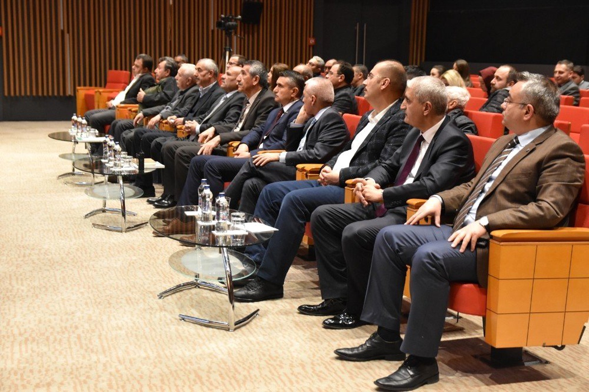 Kto\'da Tüketici Haklarının Korunması Hakkında Seminer