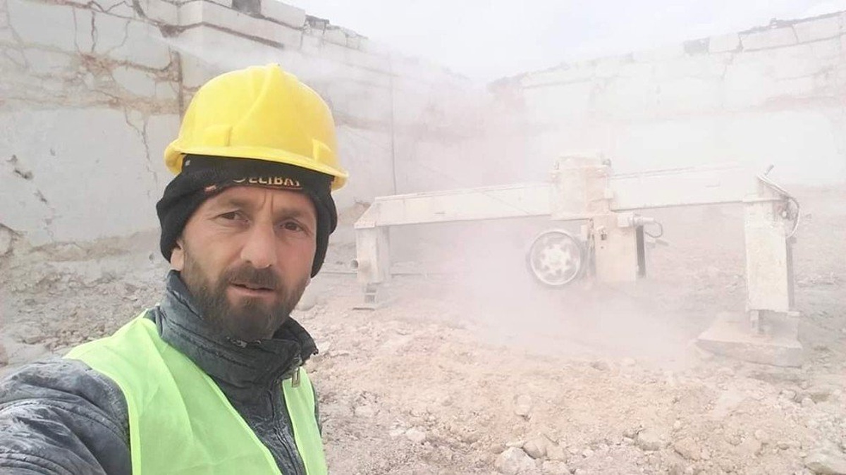 Mermer Ocağındaki Kazada Hayatını Kaybeden İşçi Toprağa Verildi