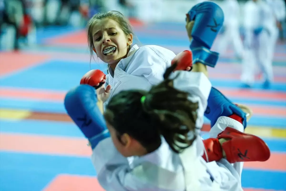 Türkiye Minikler ve Yıldızlar Karate Şampiyonası