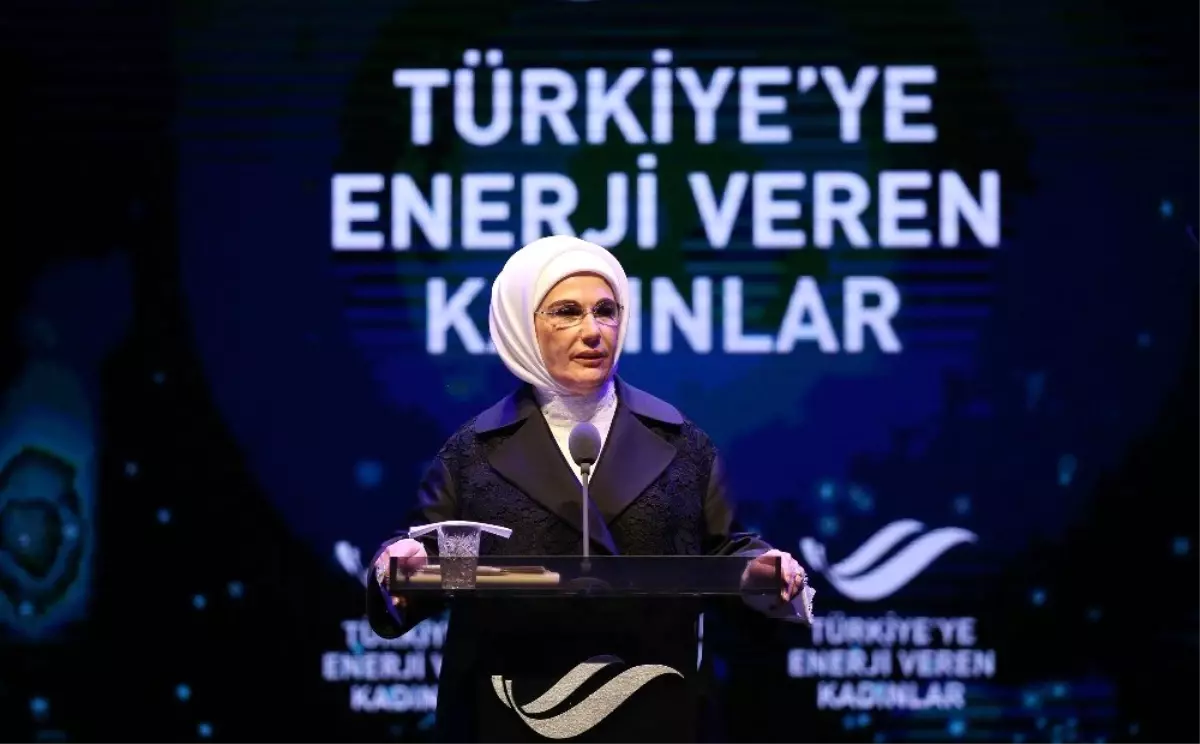 Türkiye\'ye Enerji Veren Kadınlar Ödül Töreni