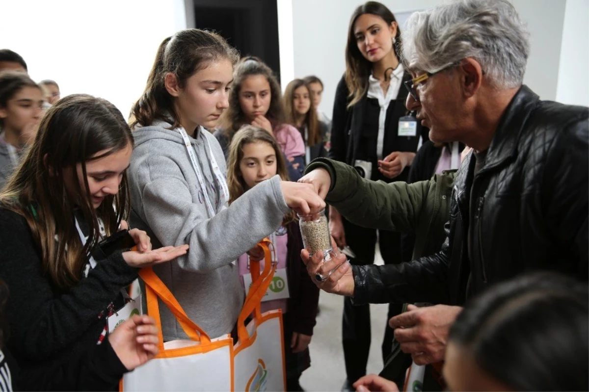 Yeşeren Çocuklar Projesi\'nde 700 Öğrenci Sertifika Aldı