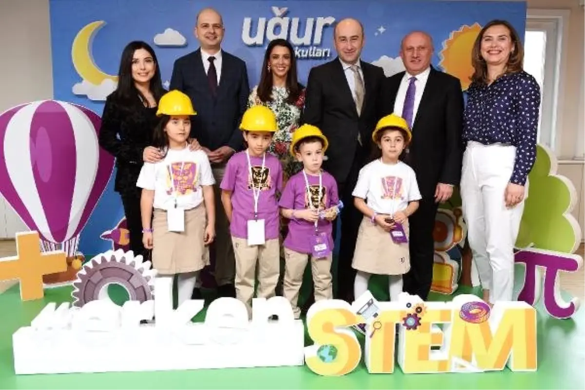 Artırılmış Gerçeklik Teknolojisi Öğrencilerin Ders Kitaplarına Girdi