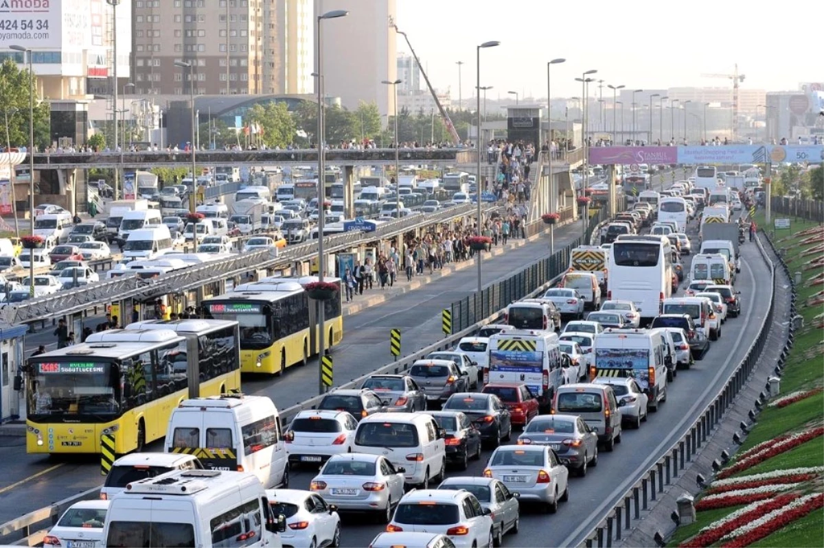 Avrupa Otomobil Pazarı Ocak-Şubat Döneminde Yüzde 2,9 Azaldı