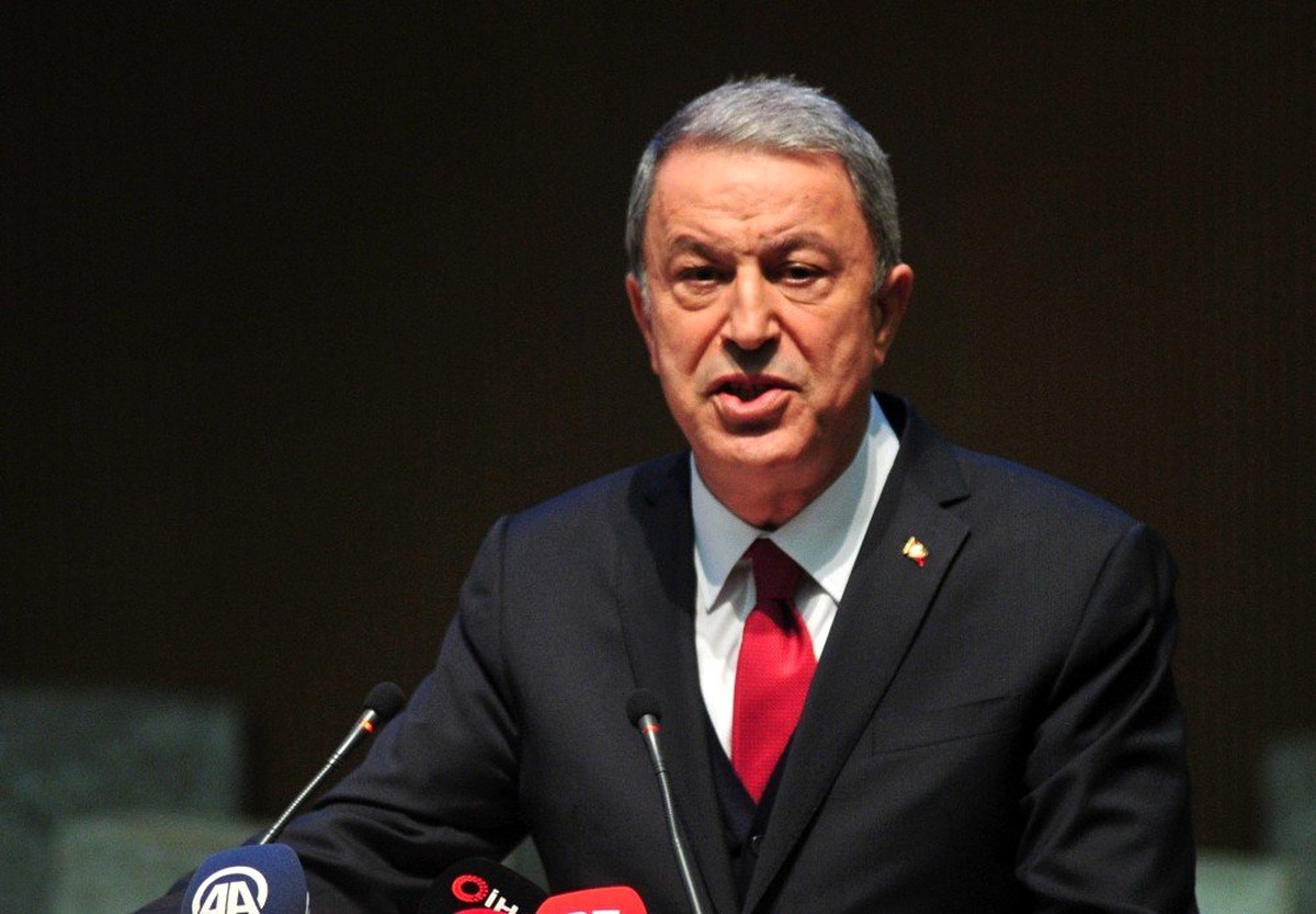 Bakan Akar, 18 Mart Şehitler Günü Törenine Katıldı