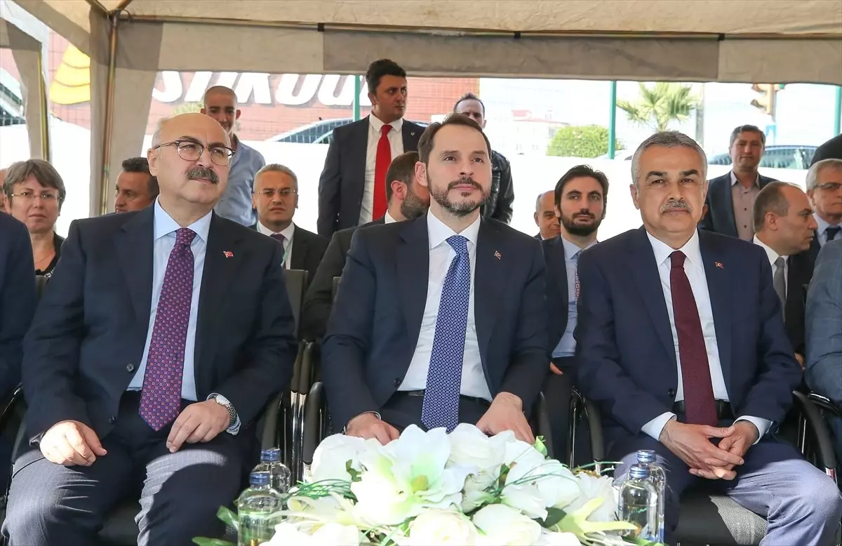 Bakan Albayrak\'tan İnsan ve Çevre Odaklı Yatırım Vurgusu