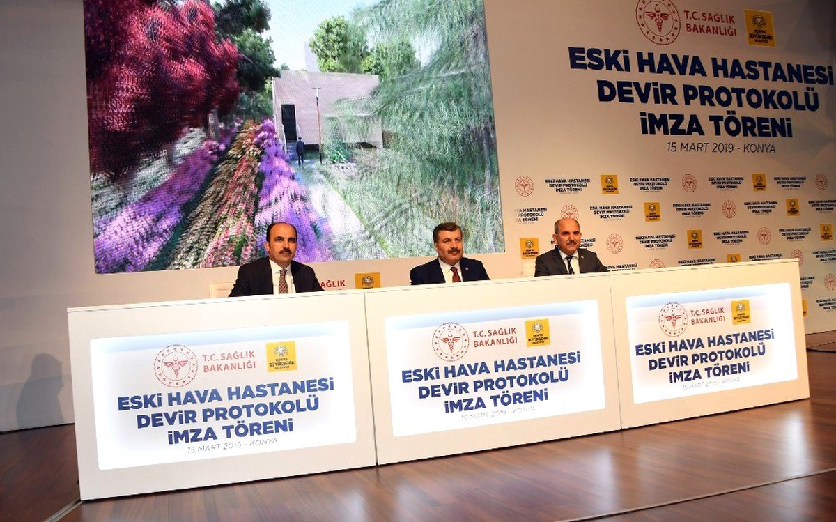 Bakan Koca, Konevi Kütüphanesi İmza Törenine Katıldı