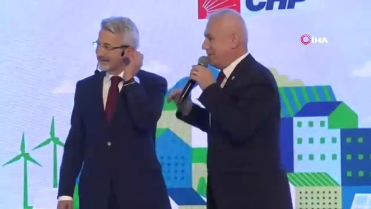 Bozbey: "Beni Eleştirebilirsiniz, Ama Birbirimizin Yüzüne Bakamayacak Düzeyde Eleştiri Olmaması...
