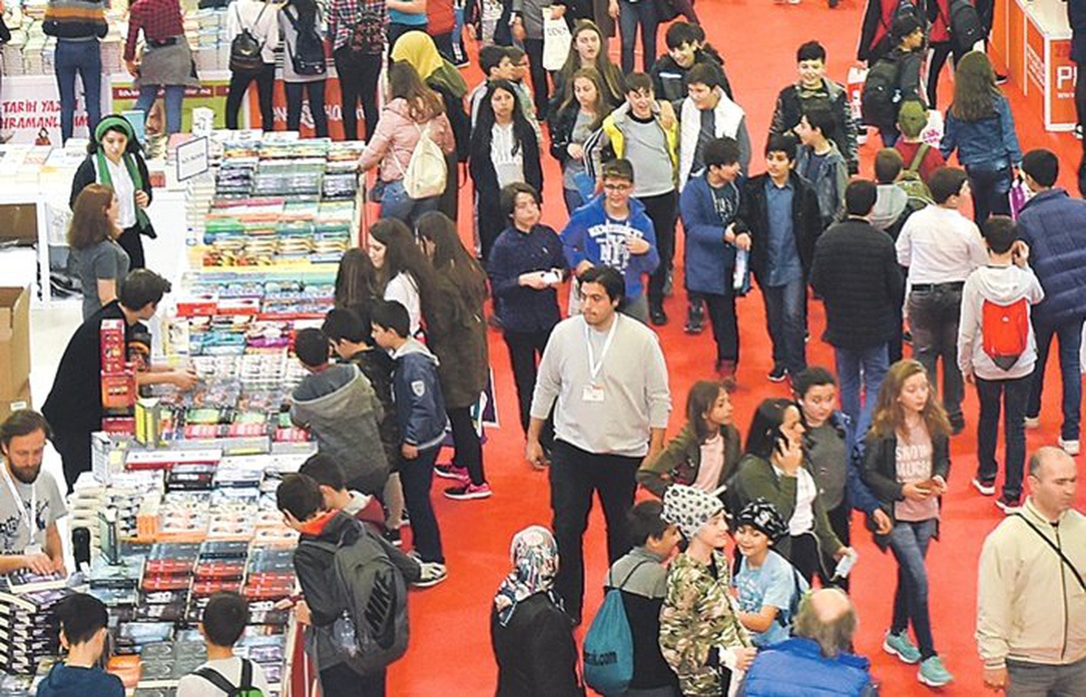 Bursa, 17. kez kitapla buluşuyor