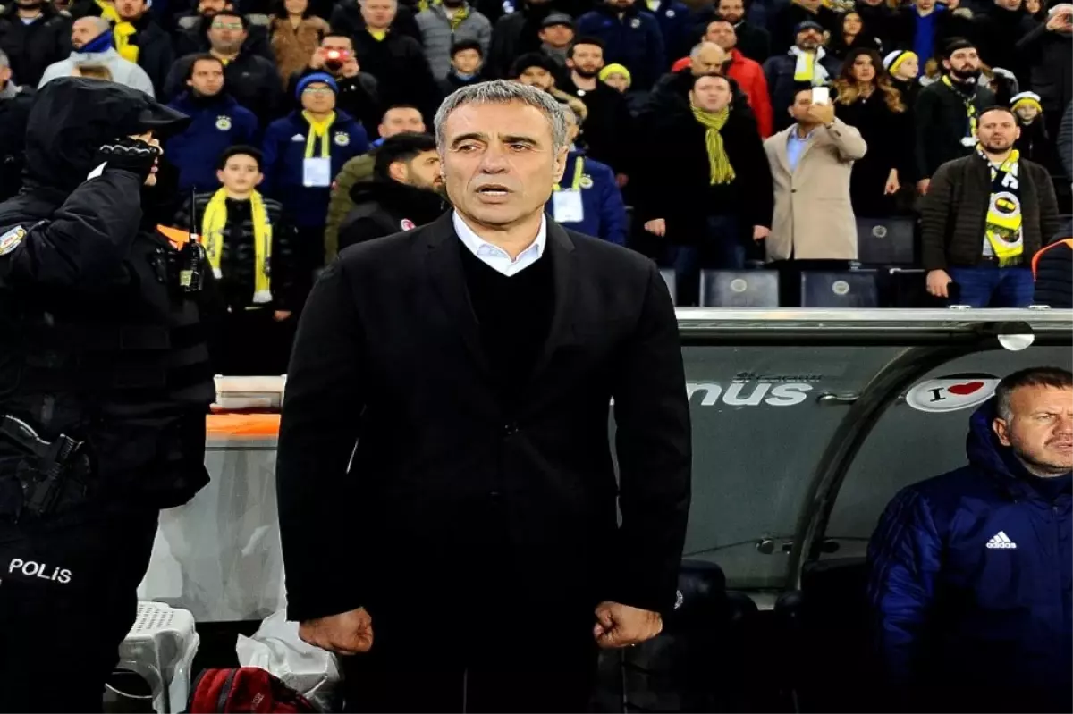 Fenerbahçe\'den Ersun Yanal Açıklaması