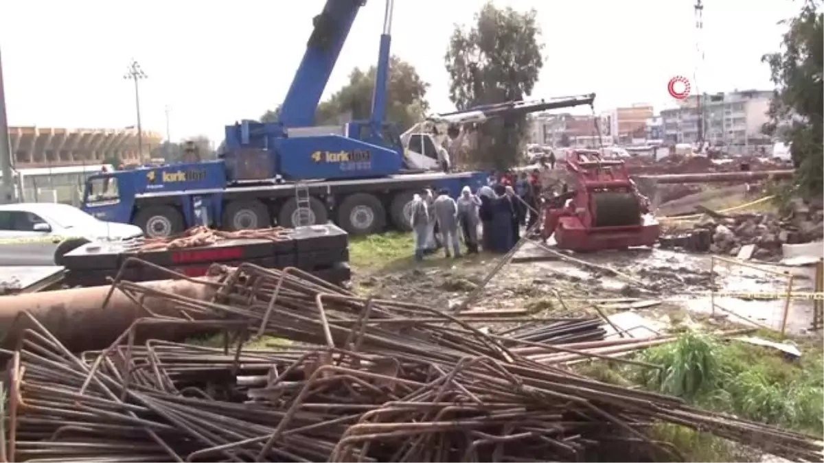 Göçük Altındaki Çalışmalarda Enkaz Altında Kalan İki Kişiden Birine Ulaşıldı