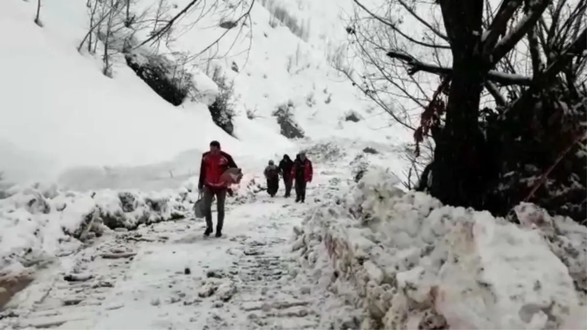 Hamile Kadın, 6 Saatte Hastaneye Ulaştırıldı