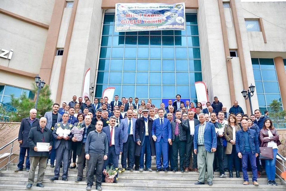 Iğdır\'da Çiftçi Buluşması Gerçekleşti