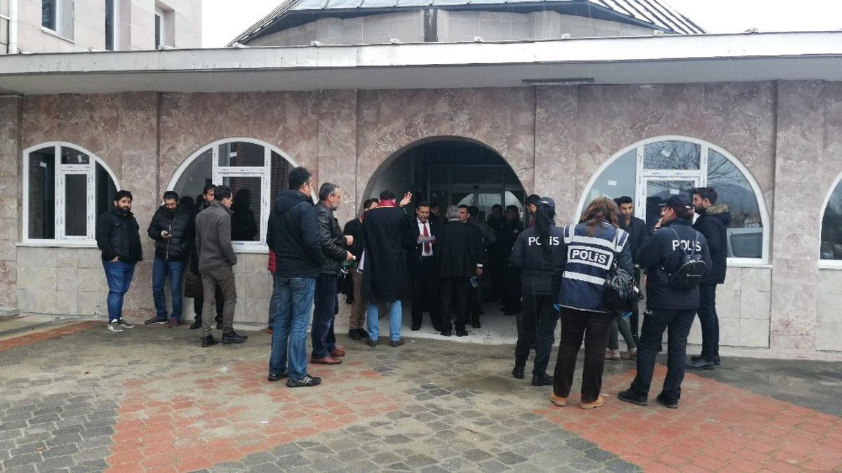 Isparta\'daki Silahlı Suç Örgütü Davası Haziran Ayına Ertelendi