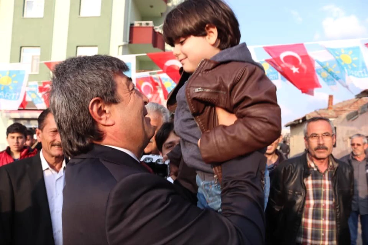 İyi Parti Kayseri Büyükşehir Belediye Başkan Adayı Dursun Ataş, Çalışmalarını Sürdürüyor