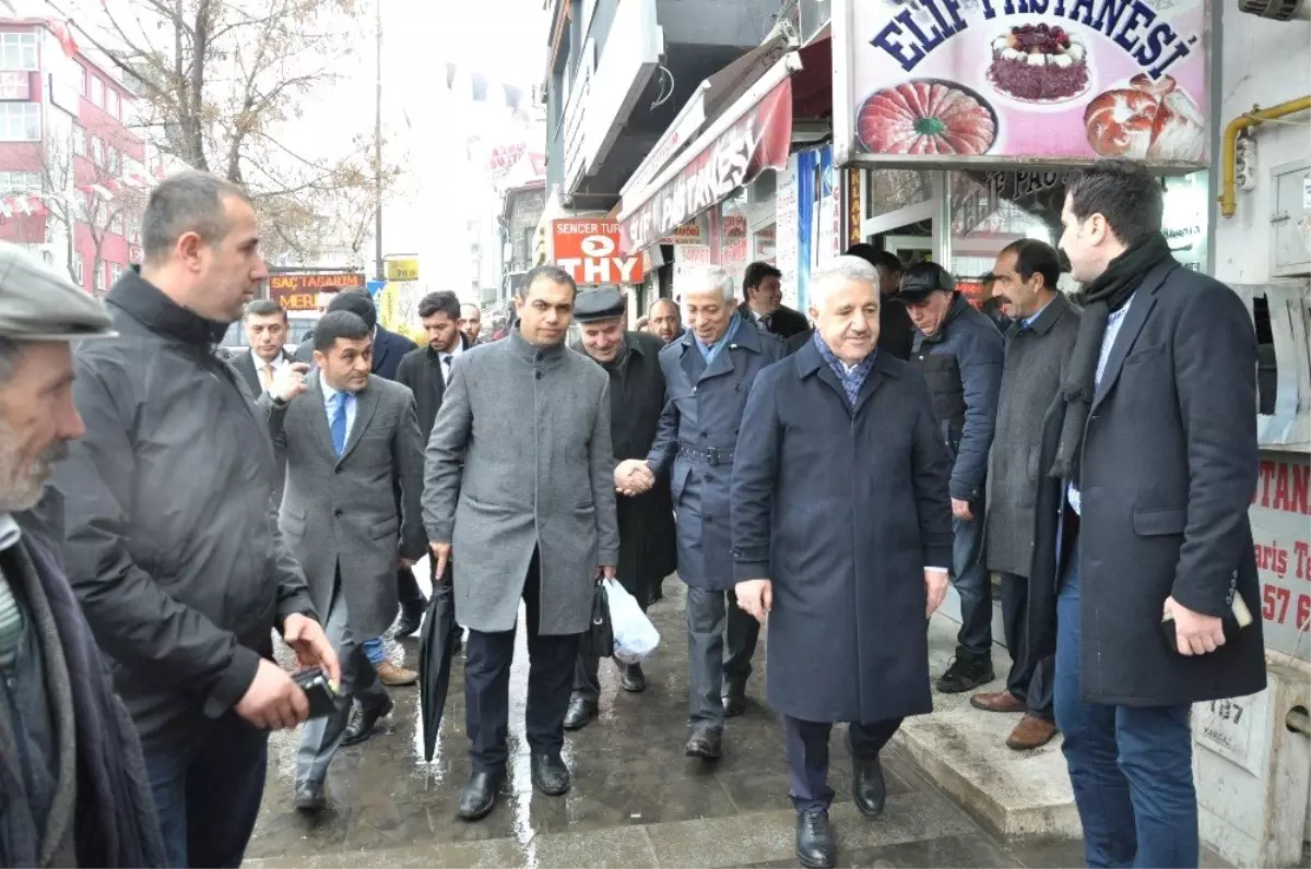 Kars\'ta AK Parti Milletvekillerinin Cumhur İttifakı Adayına Destek Çalışmaları Sürdürüyor