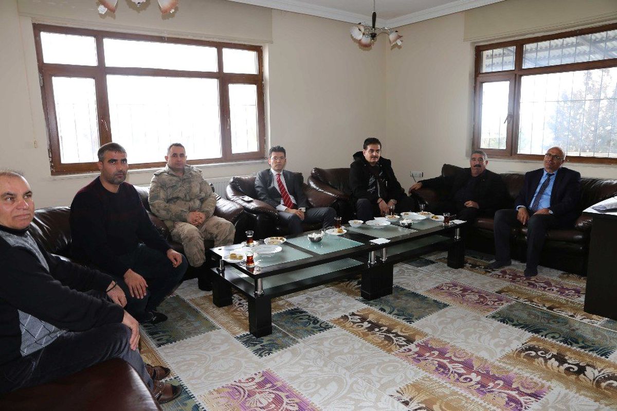 Kaymakam Kaçmaz\'dan Karla Mücadele Ekiplerine Teşekkür