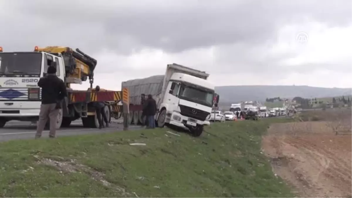 Şanlıurfa\'da Trafik Kazası: 5 Yaralı