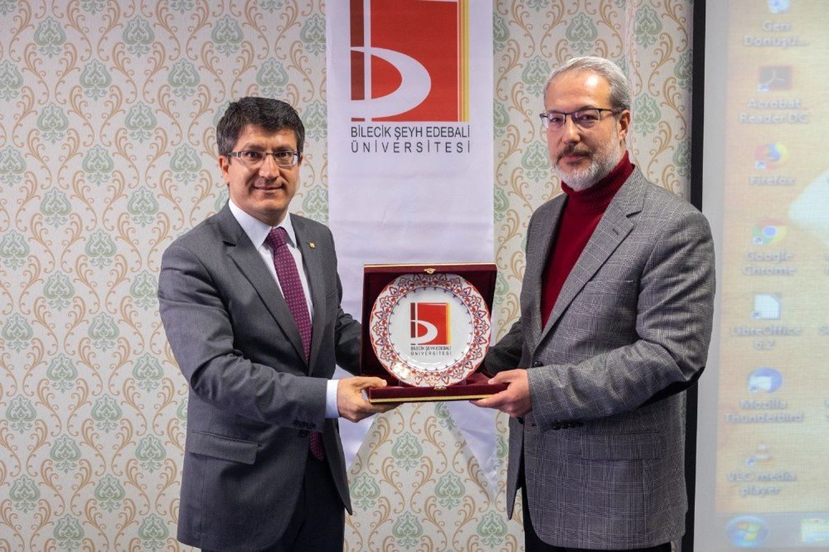 Şeyh Edebali Üniversitesi\'nde "Milletin Sesi Mehmet Akif" Konferansı