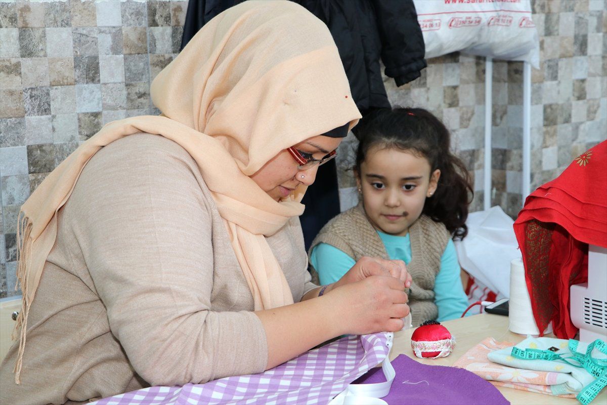 Terapi Atölyesi" ile Kanserle Mücadele Ediyor