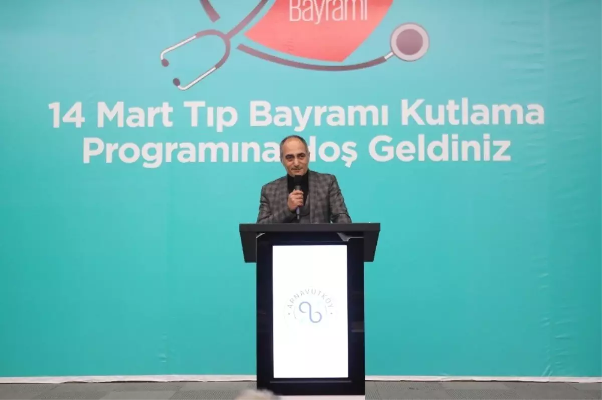 Tıp Bayramı\'nda Şiddete Uğrayan Doktorları Canlandırdılar