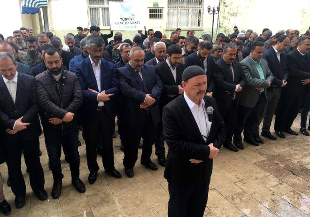 Yeni Zelanda\'daki Saldırıda Ölenler İçin Gıyabi Cenaze Namazı Kılındı