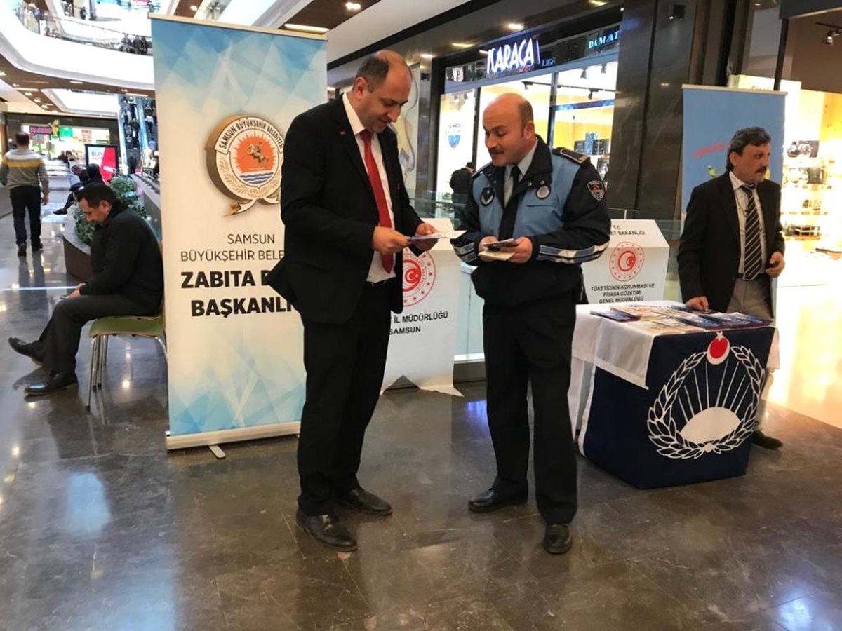 Zabıtadan Tüketiciler Günü Etkinliği