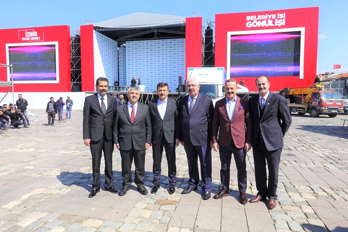 Cumhur İttifakı\'nın İzmir Mitingine Doğru