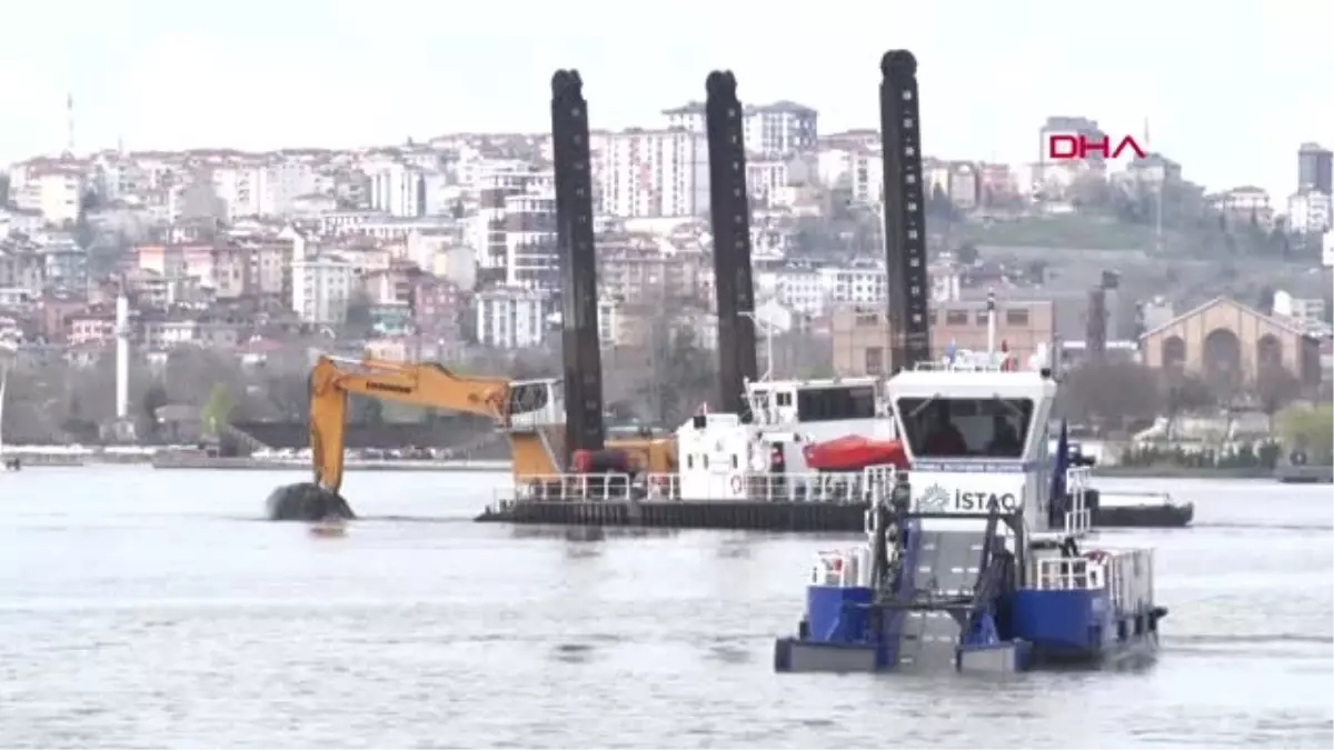 İstanbul Öğrencilerden Örnek Davranış Sahildeki Çöpleri Temizlediler