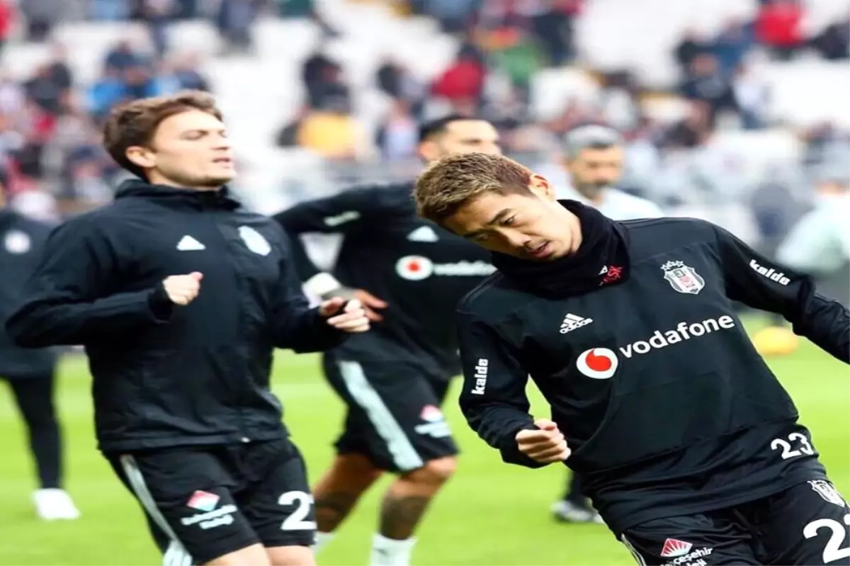 Ljajic ve Kagawa İlk Kez Birlikte