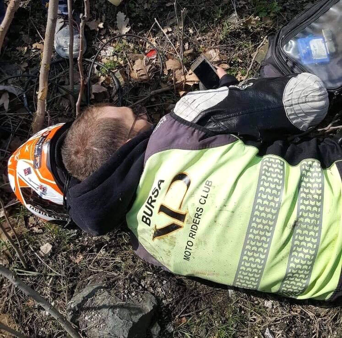 Motosiklet ile Otomobil Çarpıştı: 1 Yaralı