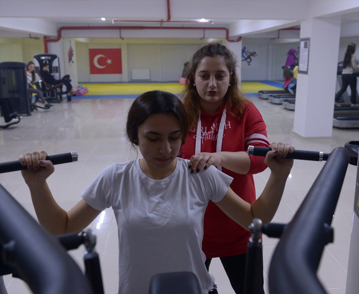 Öğrenciler İstedi, Bakan Kasapoğlu Yerine Getirdi