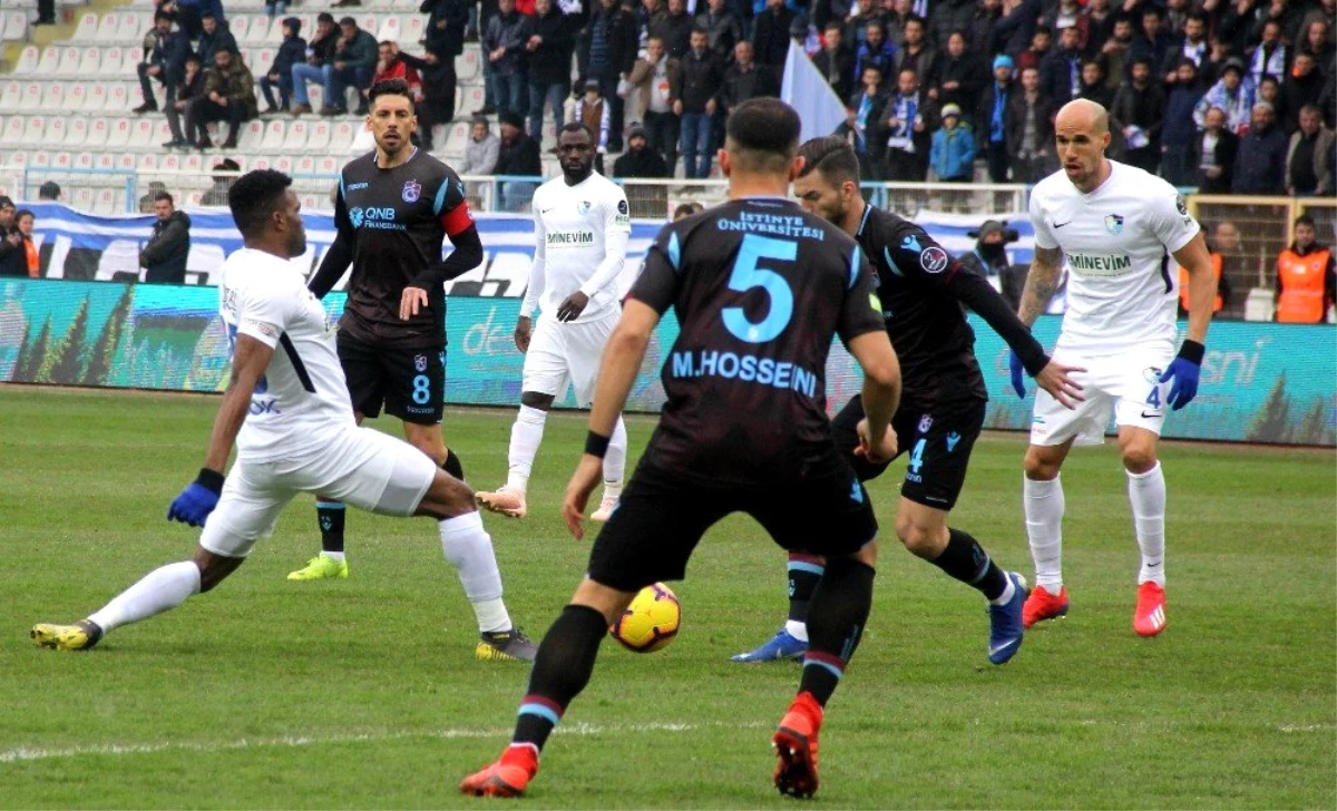 Spor Toto Süper Lig: Bb Erzurumspor: 0 - Trabzonspor: 0 (İlk Yarı)