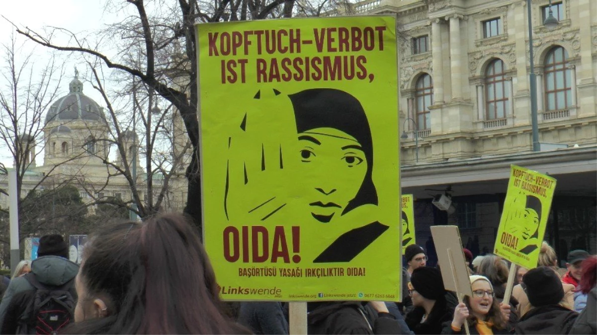 Viyana\'da Irkçılık Karşıtı Protesto