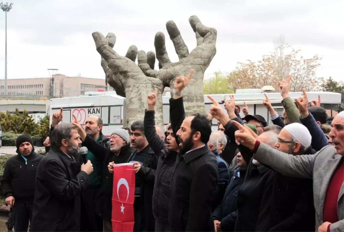 Yeni Zelanda Şehitleri İçin Gıyabi Cenaze Namazı Kılındı