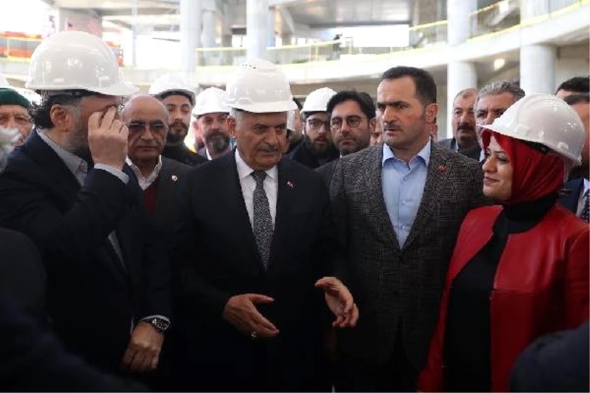 Binali Yıldırım\'dan Taksim Camii İnşaatında İnceleme