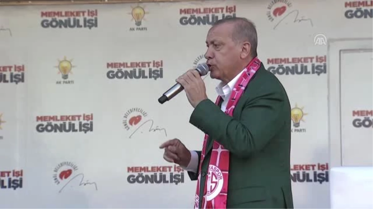 Cumhurbaşkanı Erdoğan: "Ülkemiz Genelinde 1 Milyon 250 Binin Üzerinde Vatandaşımıza Evde Sağlık...