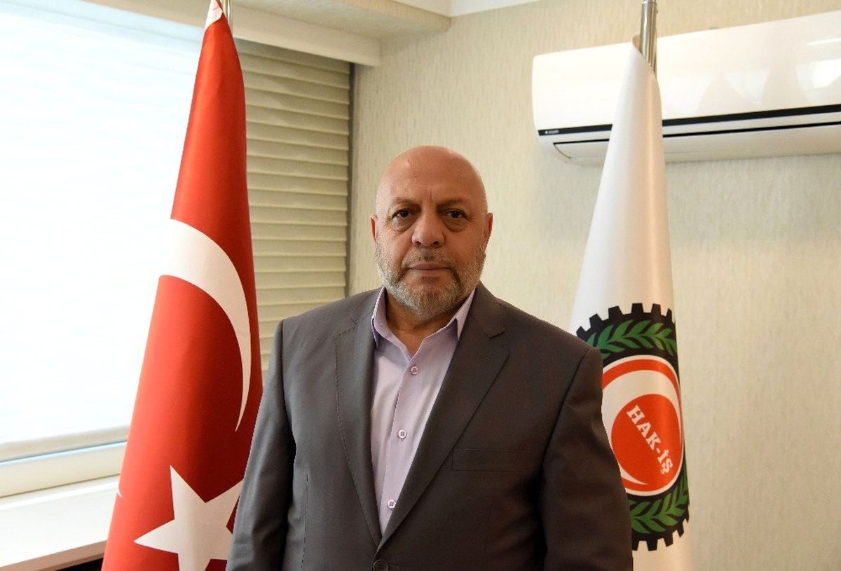 Hak-İş Başkanı Arslan, Çanakkale Deniz Zaferi\'nin 104. Yıl Dönümünü Kutladı