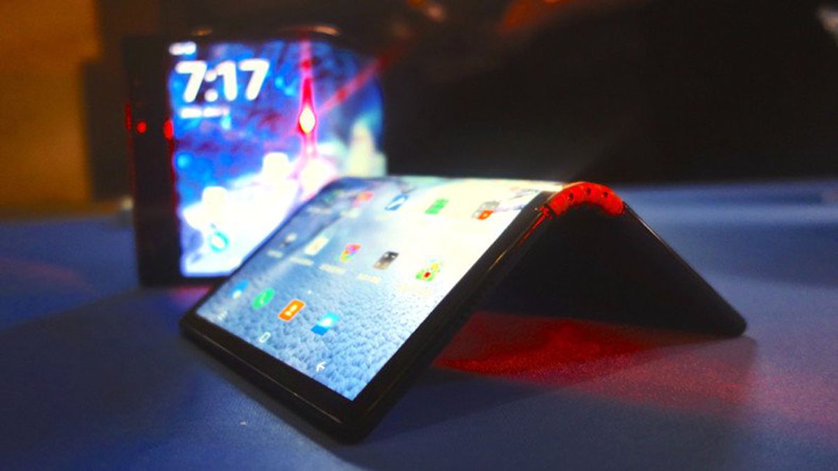 Katlanabilir Telefonların Gelişimi ABD\'yi Endişelendiriyor