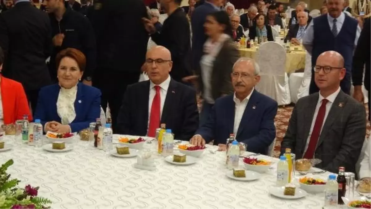 Kılıçdaroğlu ve Akşener\'den Balıkesir\'de Ortak Miting (2)