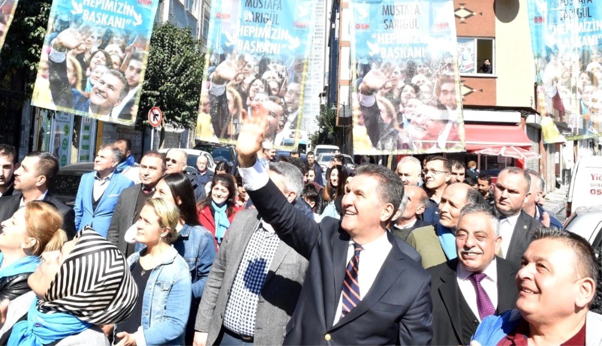 Mustafa Sarıgül: "Bütün Sokakları Dolaşıyorum, Sadece Projeler Konuşulsun İstiyorum"