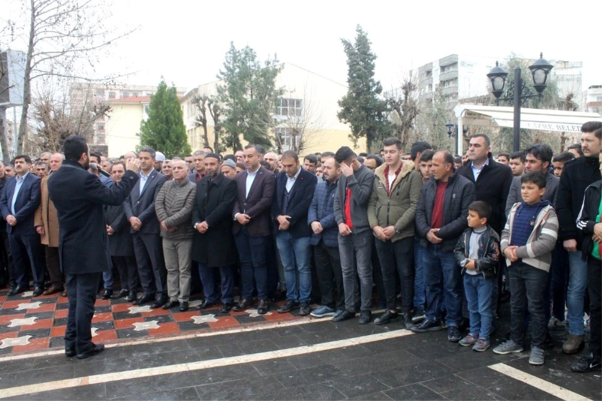 Yeni Zelanda\'da Hayatını Kaybedenler İçin Gıyabi Cenaze Namazı Kılındı