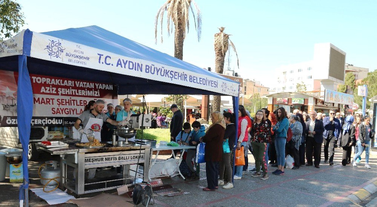 Aydın Büyükşehirden 18 Mart Şehitler Gününde Lokma Hayrı