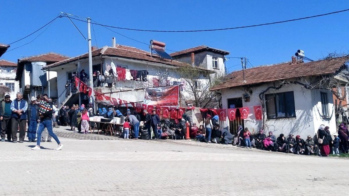 Bükdere Köylüleri Çanakkale İçin Söyledi