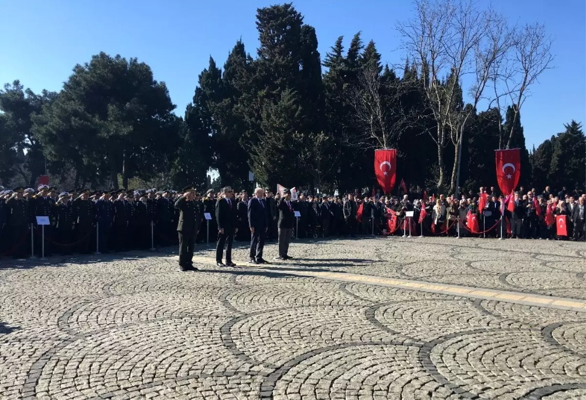 Çanakkale Şehitleri, Edirnekapı Şehitliği\'nde Anıldı