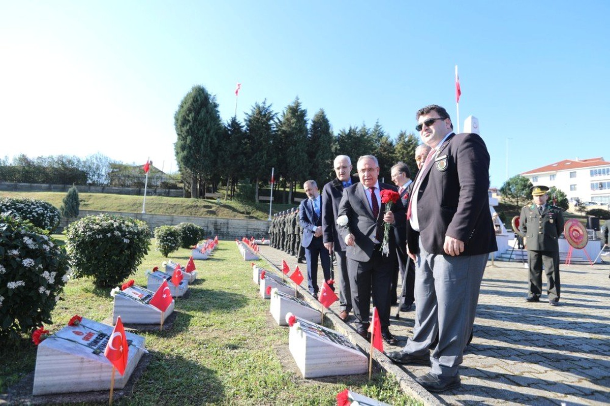 Çanakkale Zaferinin 104. Yılı Sakarya\'da Törenlerle Kutlandı