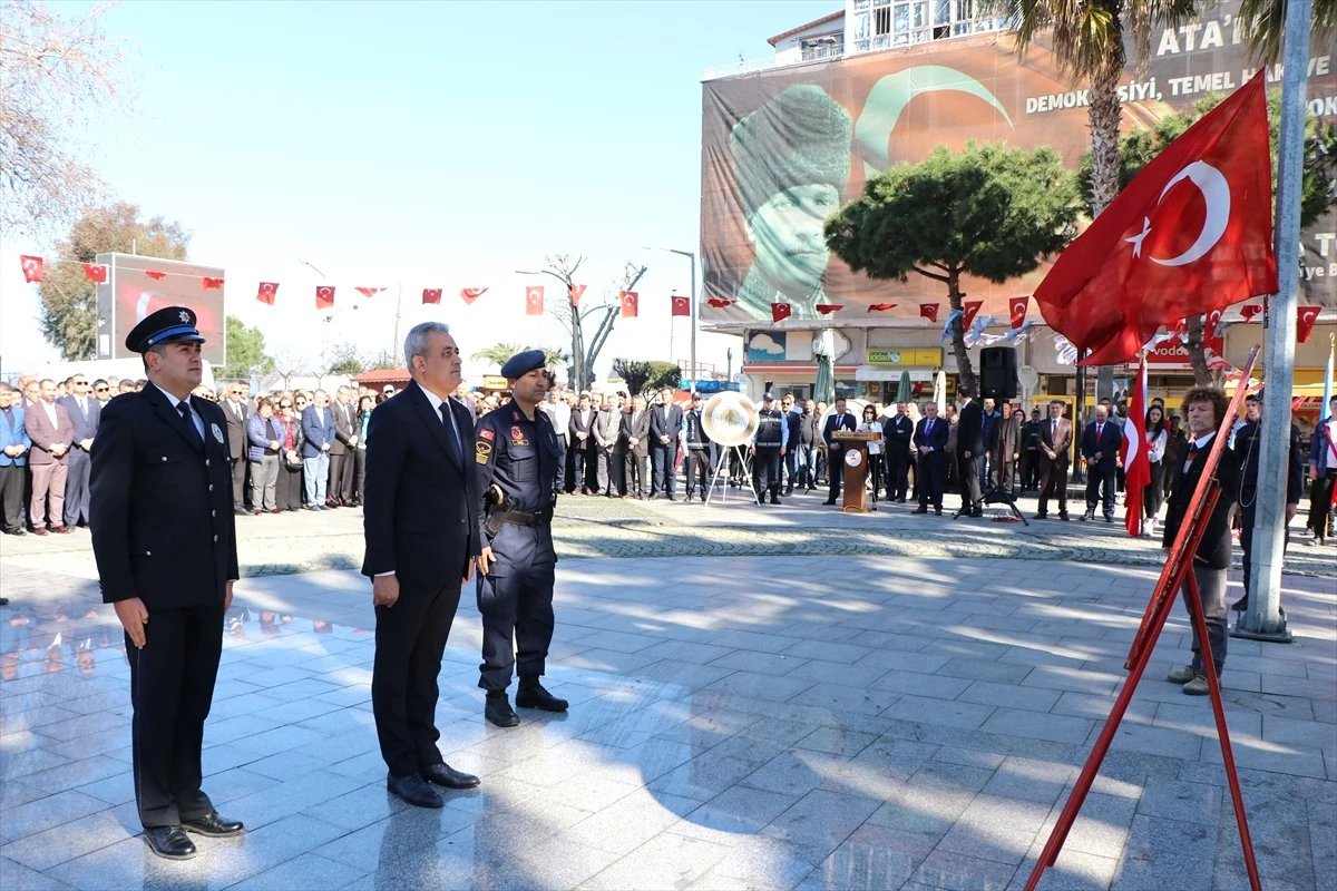 Dikili\'de Çanakkale Zaferi Törenle Kutlandı