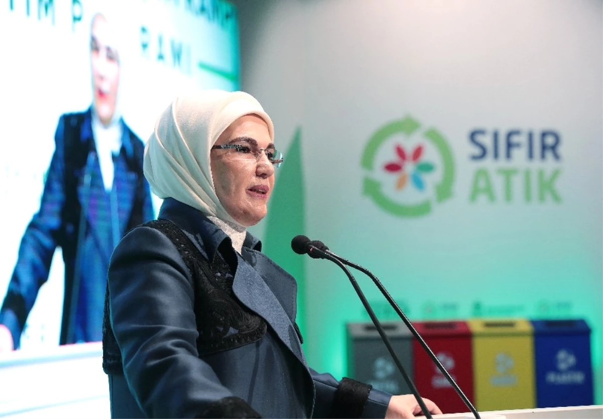 Emine Erdoğan: "Bir Buçuk Yıl İçinde Sıfır Atık Projesi Kapsamında 42 Milyon Ağacın Kesilmesi...