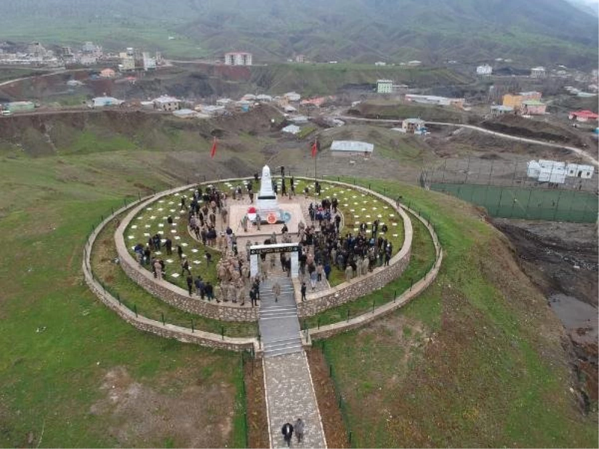 Hakkari\'de 18 Mart Şehitleri Anma Günü ve Çanakkale Zaferi Törenleri