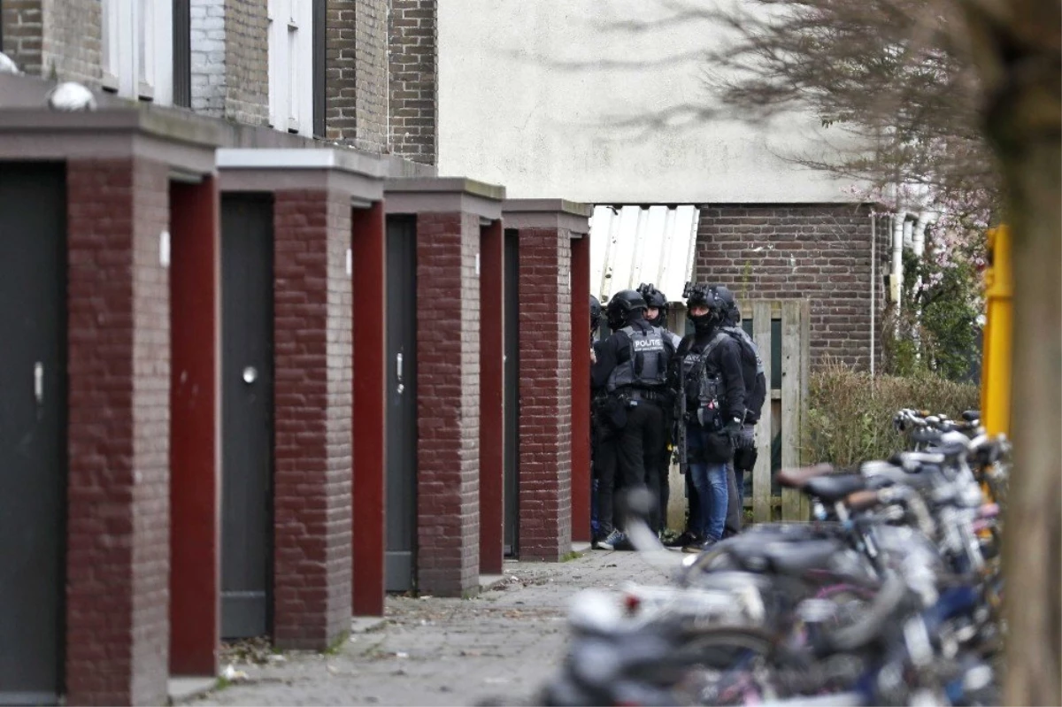 Hollanda\'da Tramvay Saldırısının Zanlısı Yakalandı
