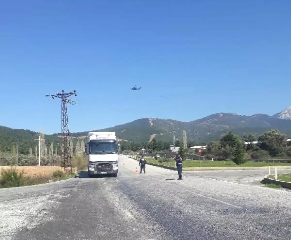 İzmir\'de, Helikopterli Trafik Denetimi